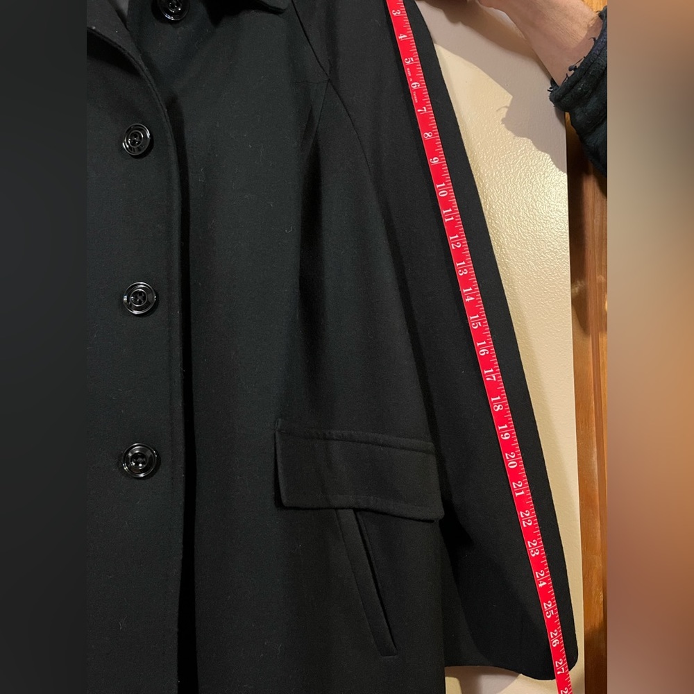 Black wool winter coat - Picture 3 of 9